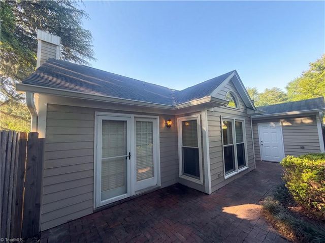 17 Brookway Drive, Greensboro, NC 27410