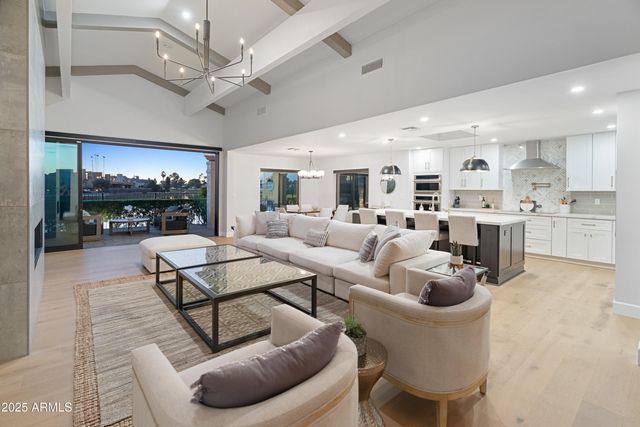 8556 N 84th Street, Scottsdale, AZ 85258