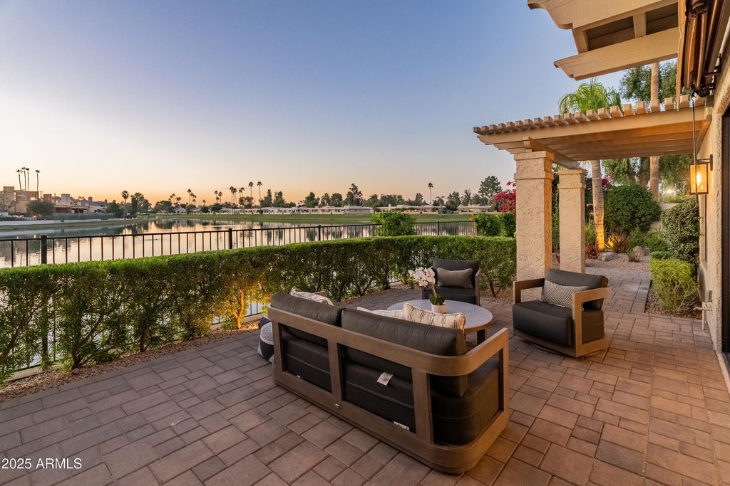 8556 N 84th Street, Scottsdale, AZ 85258