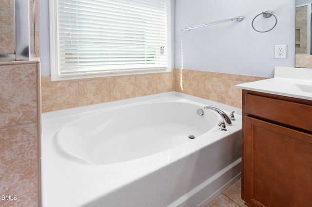 1259 Lael Forest Trail, Burlington, NC 27215