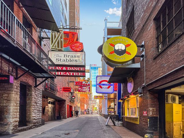 309 Church St Apt 103, Nashville, TN 37201