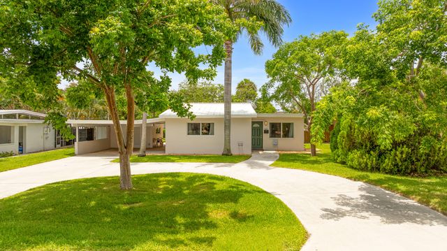 2870 NE 18TH Street, Pompano Beach, FL 33062