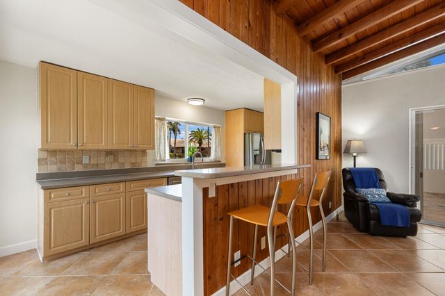2870 NE 18TH Street, Pompano Beach, FL 33062