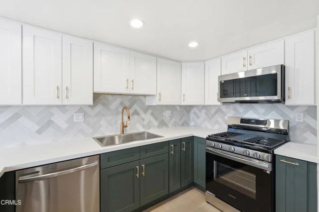 823 Earlham Street 4, Pasadena, CA 91101