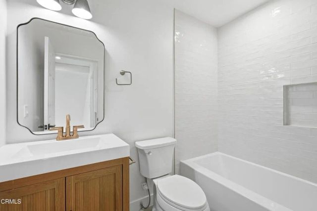 823 Earlham Street 4, Pasadena, CA 91101