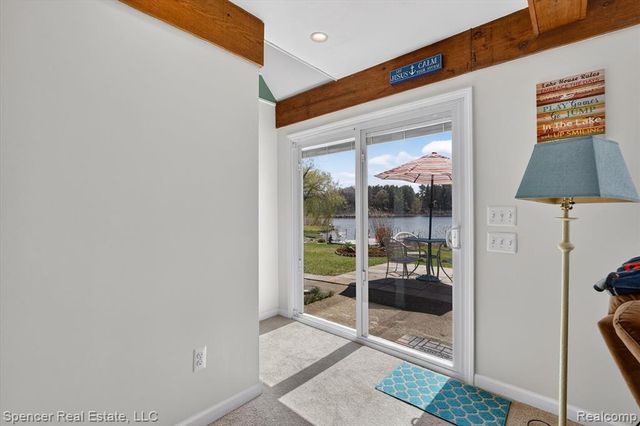 604 Gaffney, Highland, MI 48356