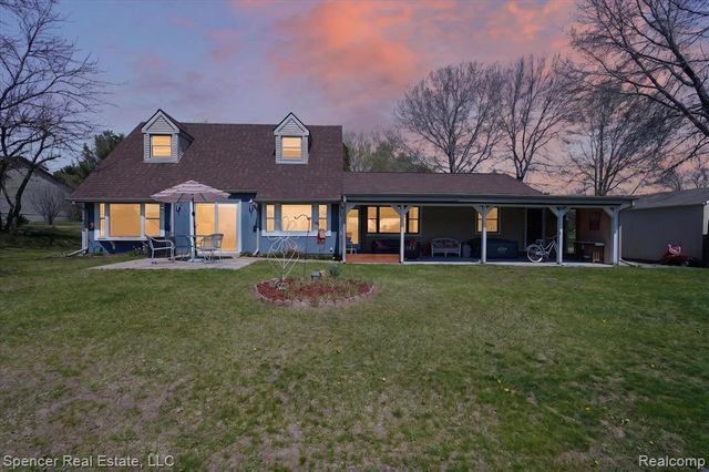 604 Gaffney, Highland, MI 48356
