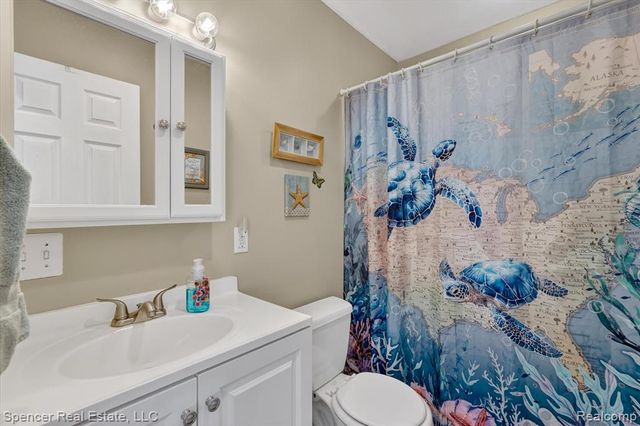 604 Gaffney, Highland, MI 48356