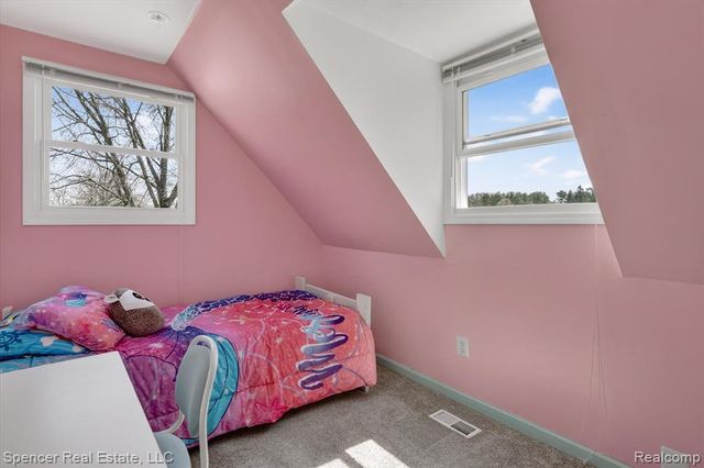604 Gaffney, Highland, MI 48356