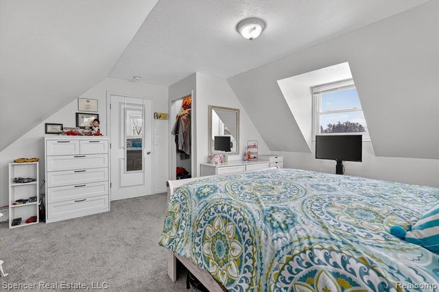 604 Gaffney, Highland, MI 48356