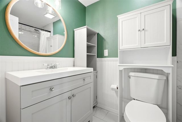 8704 MARLIN COURT, Tampa, FL 33634