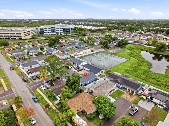 8704 MARLIN COURT, Tampa, FL 33634