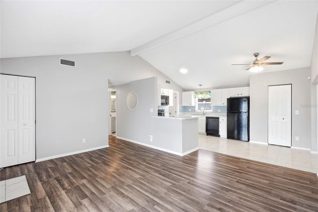 8704 MARLIN COURT, Tampa, FL 33634