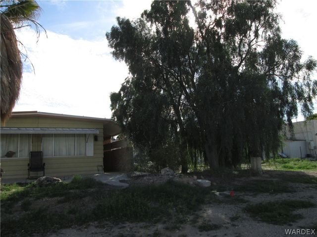 1353 Lause Road, Bullhead City, AZ 86442