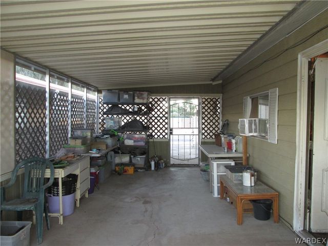 1353 Lause Road, Bullhead City, AZ 86442