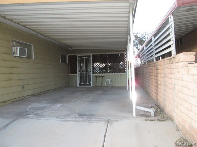 1353 Lause Road, Bullhead City, AZ 86442