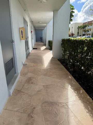 6650 Royal Palm Boulevard 205c, Margate, FL 33063
