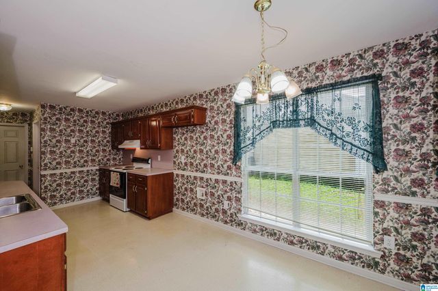 512 BARONNE STREET, Helena, AL 35080