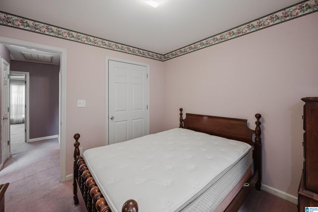 512 BARONNE STREET, Helena, AL 35080