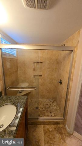 1113 GRANDIN AVE, Rockville, MD 20851