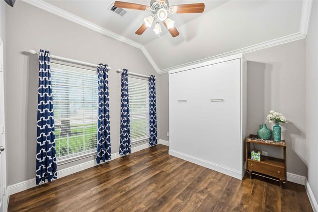 327 Silver Creek Circle, Richmond, TX 77406