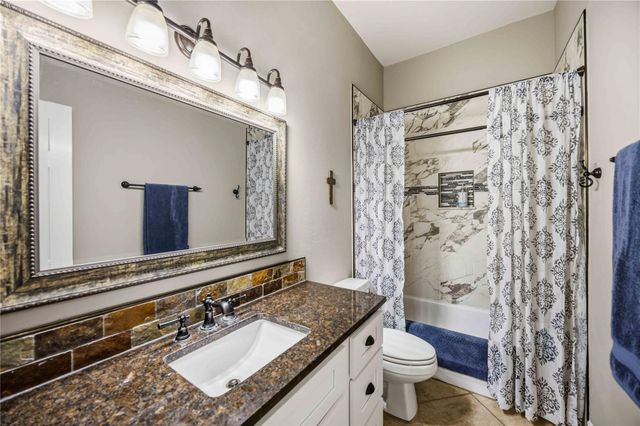 327 Silver Creek Circle, Richmond, TX 77406