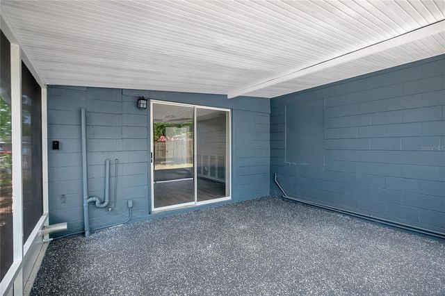 7015 FILBERT LANE, Tampa, FL 33637