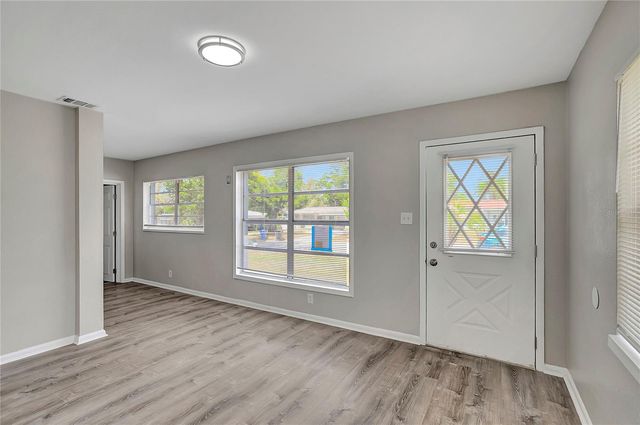 7015 FILBERT LANE, Tampa, FL 33637