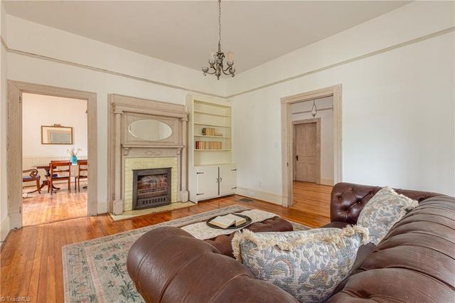 802 Lawsonville Avenue, Reidsville, NC 27320
