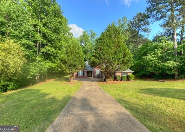 239 Old Pond Road, Lagrange, GA 30241