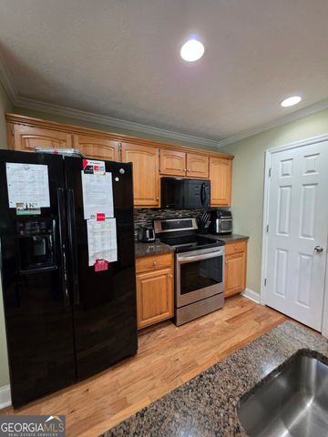 239 Old Pond Road, Lagrange, GA 30241