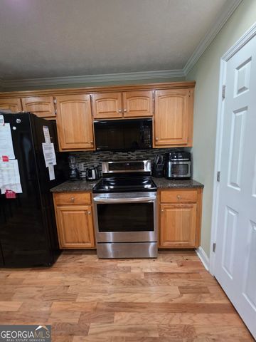 239 Old Pond Road, Lagrange, GA 30241
