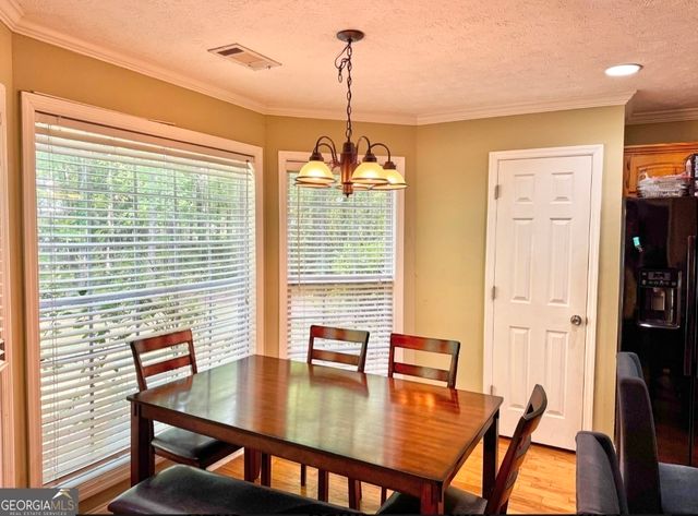 239 Old Pond Road, Lagrange, GA 30241