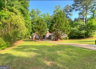 239 Old Pond Road, Lagrange, GA 30241