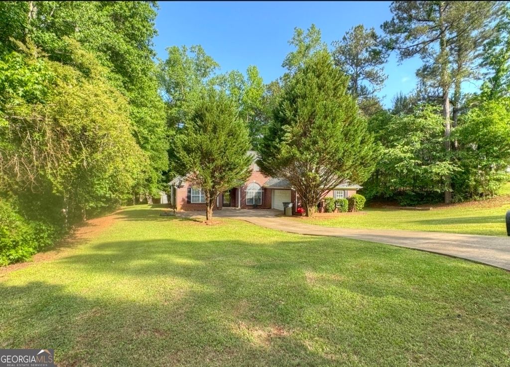 239 Old Pond Road, Lagrange, GA 30241