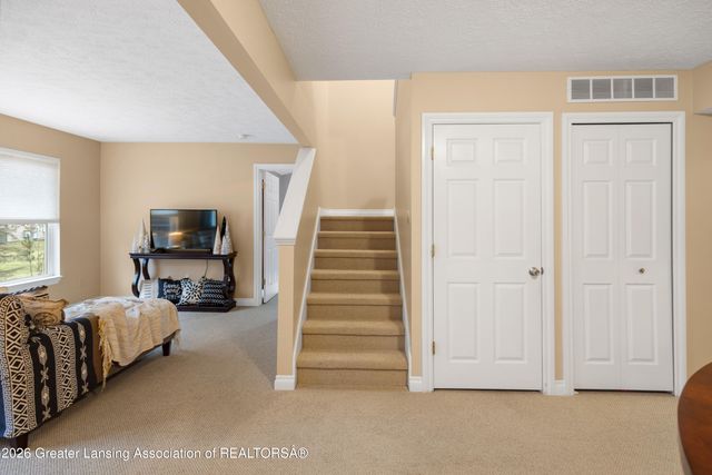 1921 Redbud Lane 8, Lansing, MI 48917