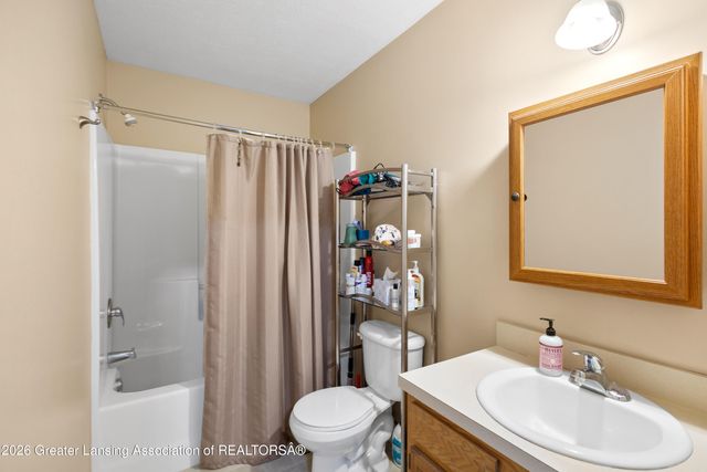 1921 Redbud Lane 8, Lansing, MI 48917