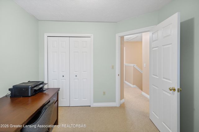 1921 Redbud Lane 8, Lansing, MI 48917