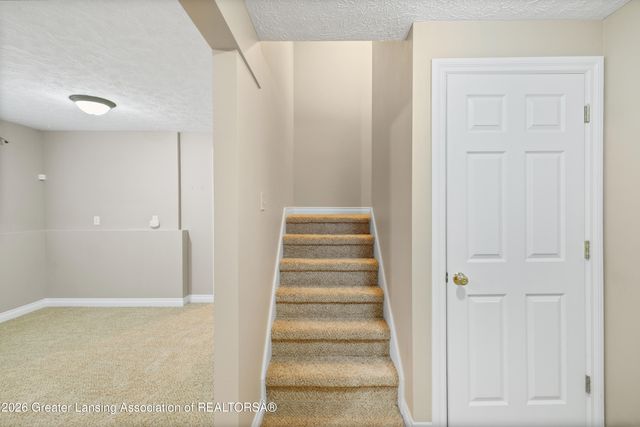 1921 Redbud Lane 8, Lansing, MI 48917