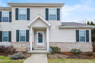 1921 Redbud Lane 8, Lansing, MI 48917