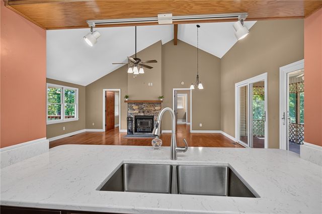 250 Hidden Springs Farm Road, West Union, SC 29696