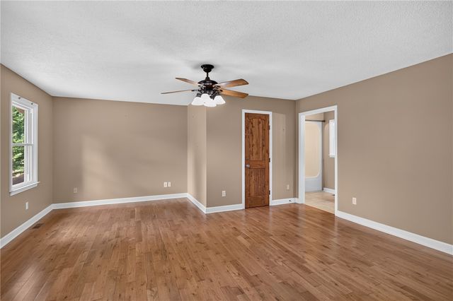 250 Hidden Springs Farm Road, West Union, SC 29696