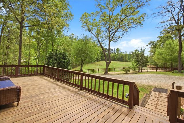 250 Hidden Springs Farm Road, West Union, SC 29696