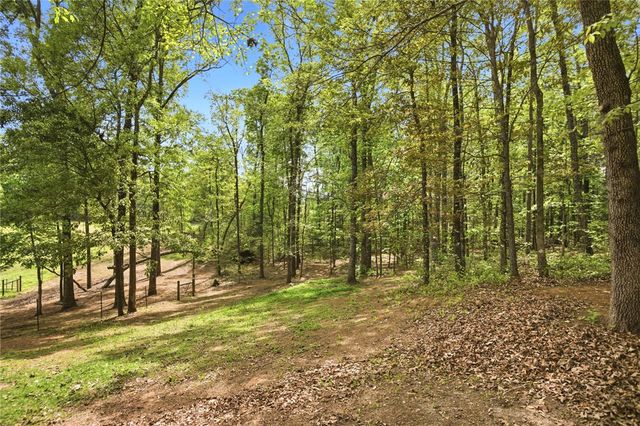 250 Hidden Springs Farm Road, West Union, SC 29696