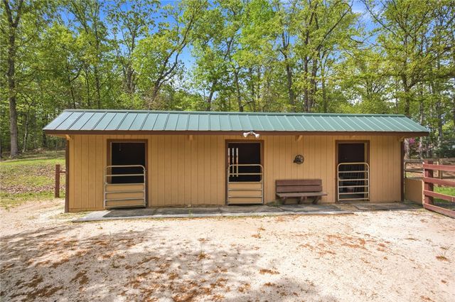 250 Hidden Springs Farm Road, West Union, SC 29696