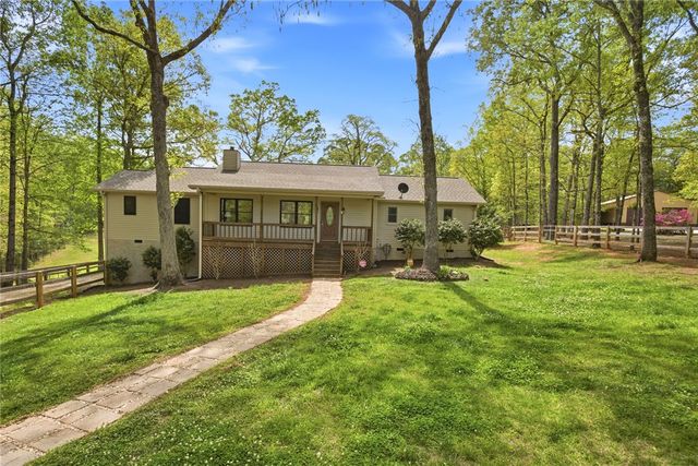250 Hidden Springs Farm Road, West Union, SC 29696