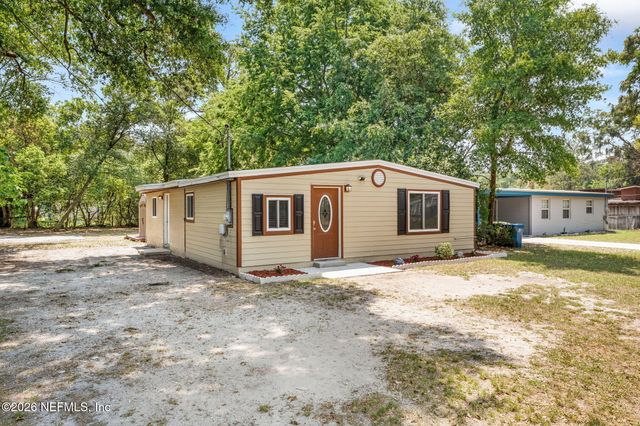 10501 WOOSTER Drive, Jacksonville, FL 32218