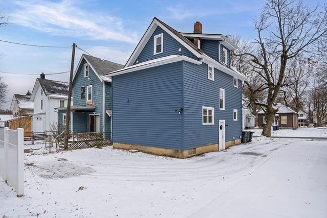 848 Kling St, Akron, OH 44311