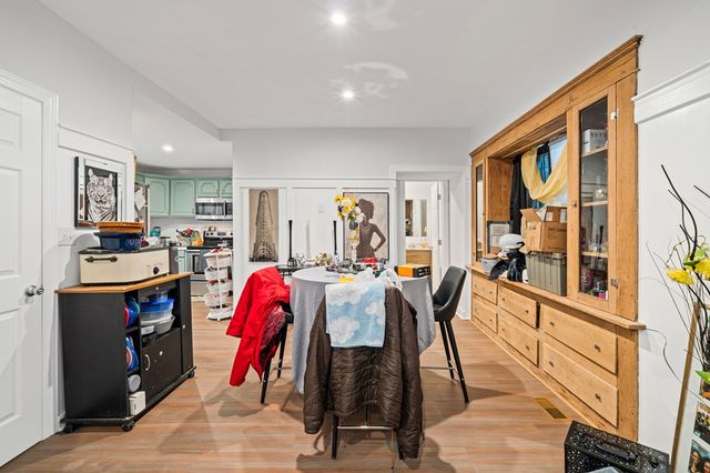 848 Kling St, Akron, OH 44311