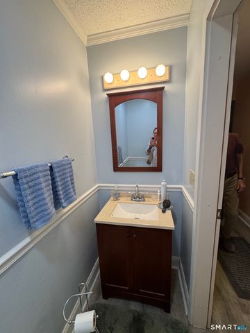 57 Courtland Drive 57, Groton, CT 06340